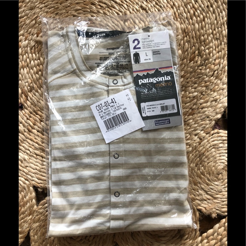 NWT Patagonia Merino2 LW Base-layer Henley “Rare”